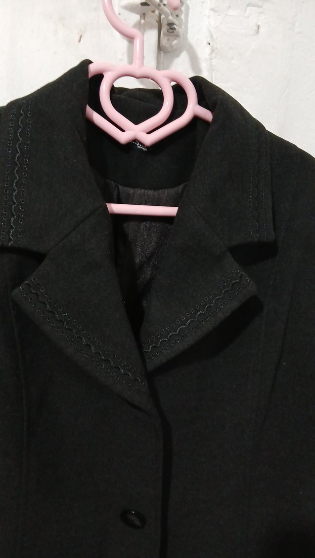 Siyah Kadın Kaban, Düğmeli, Klasik Kesim - Görsel 2