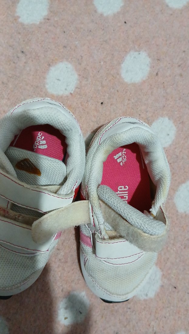 Kız Çocuk Beyaz Cırt Cırtlı Spor Ayakkabı - Görsel 4