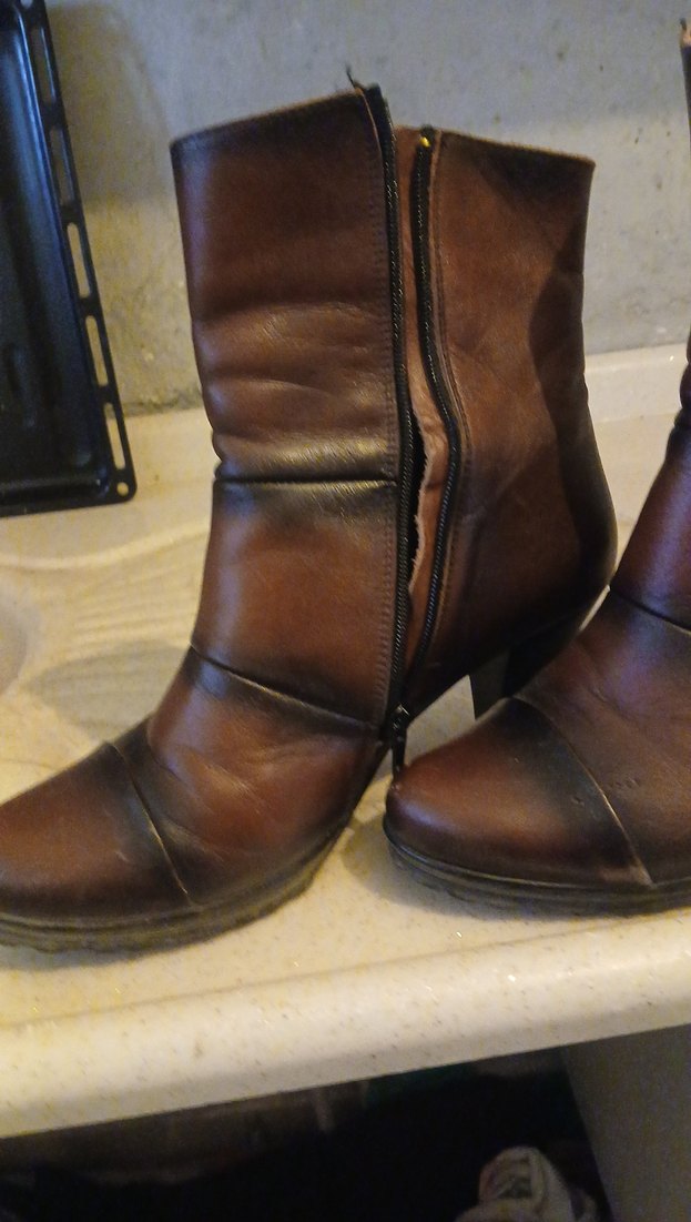 Kahverengi Deri Kadın Topuklu Bot - Görsel 2