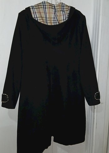 Kapüşonlu Siyah Kaban - Görsel 6