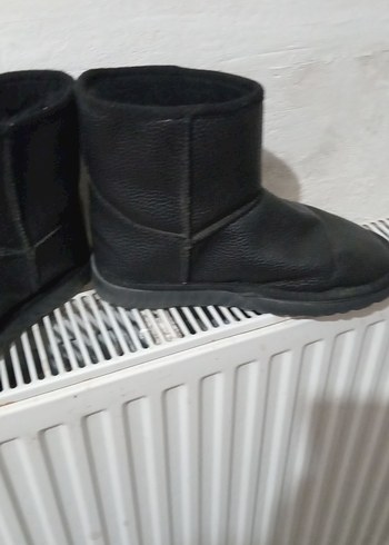 siyah bot - Görsel 2