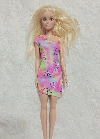 Barbie bebek