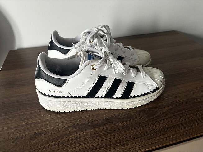 Adidas süperstar