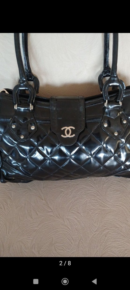 Siyah Parlak Deri Tokalı Kadın Çanta - Görsel 2