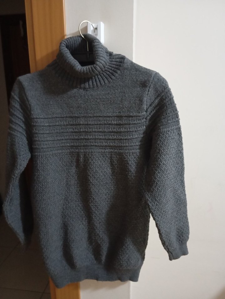 Gri Kadın Boğazlı Kazak - Görsel 2