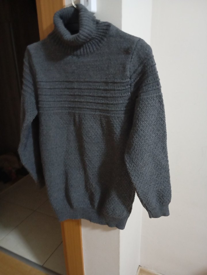 Gri Kadın Boğazlı Kazak - Görsel 4