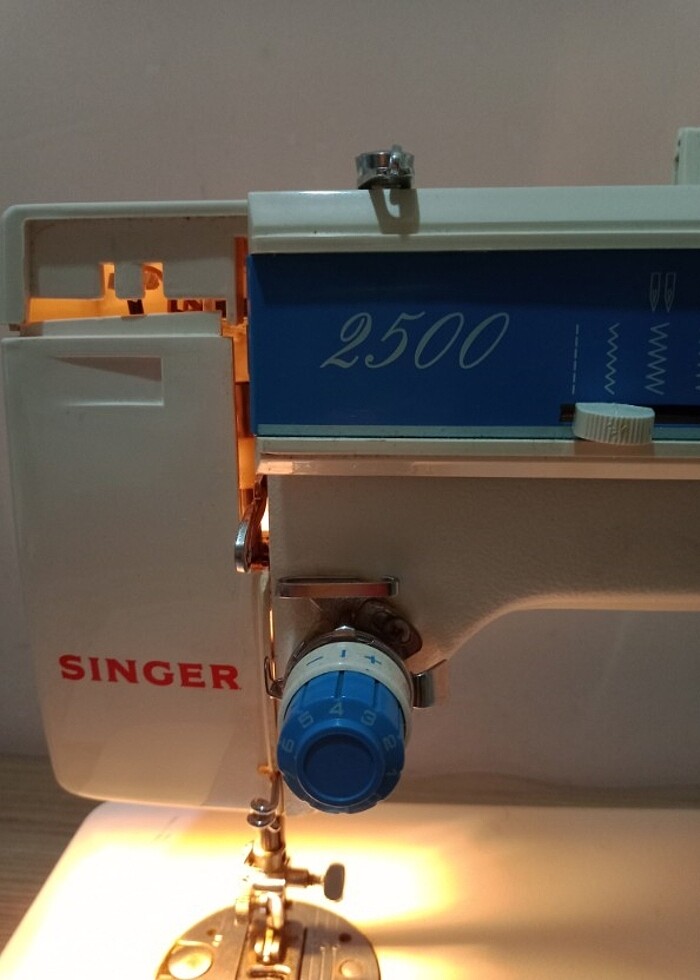 Singer dikiş makinası ve nanis makinası - Görsel 2