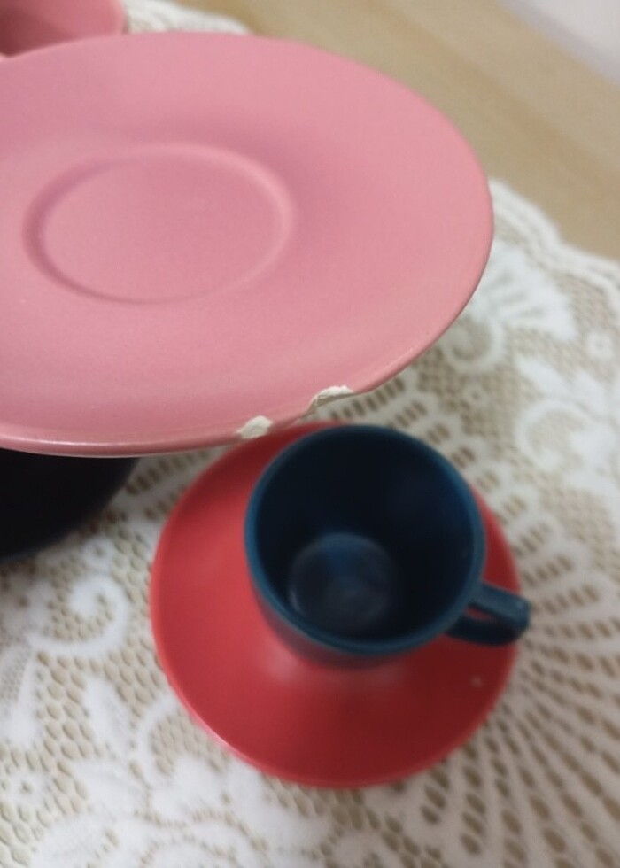 Üç adet fincan - Görsel 4