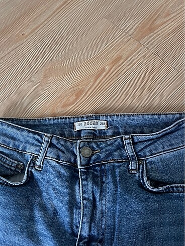 28 Beden mavi Renk Straight fit kot pantolon