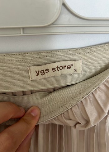 diğer Beden Bej Pileli Uzun Kadın Etek
