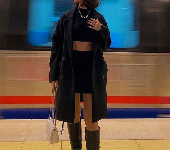 Siyah Kaşe kaban
