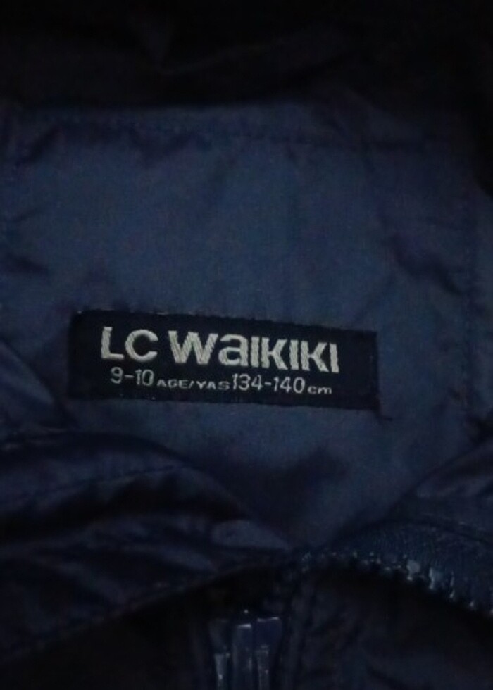 LCW Yağmurluk - Görsel 2