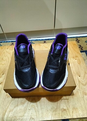37 Beden New balance bayan spor ayakkabı