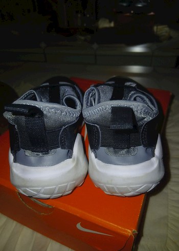 29 Beden gri Renk Nike flex runner çoçuk spor ayakkabı