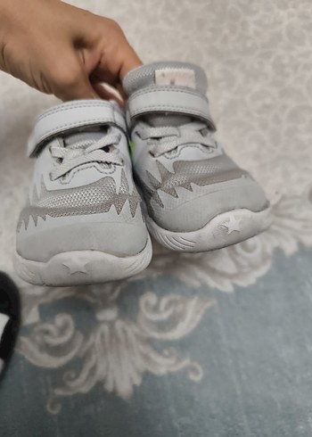 Nike Nike Gri Kız Çocuk Spor Ayakkabı Velcro