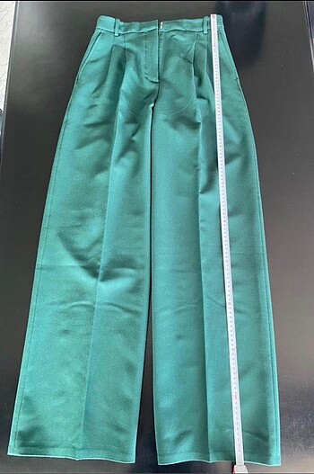 m Beden yeşil Renk Zara pantolon