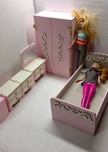 Pembe Bebek Mobilyası ve Bebekler - Görsel 5