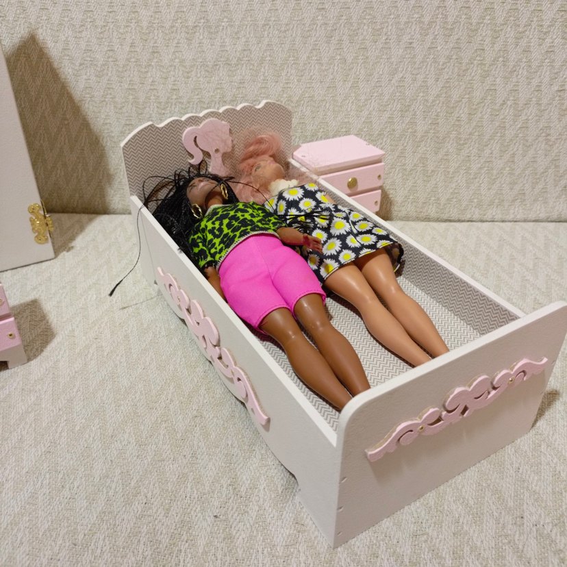 Yatak Seti barbie bebekler görseldir ürüne dahil değildir - Görsel 3