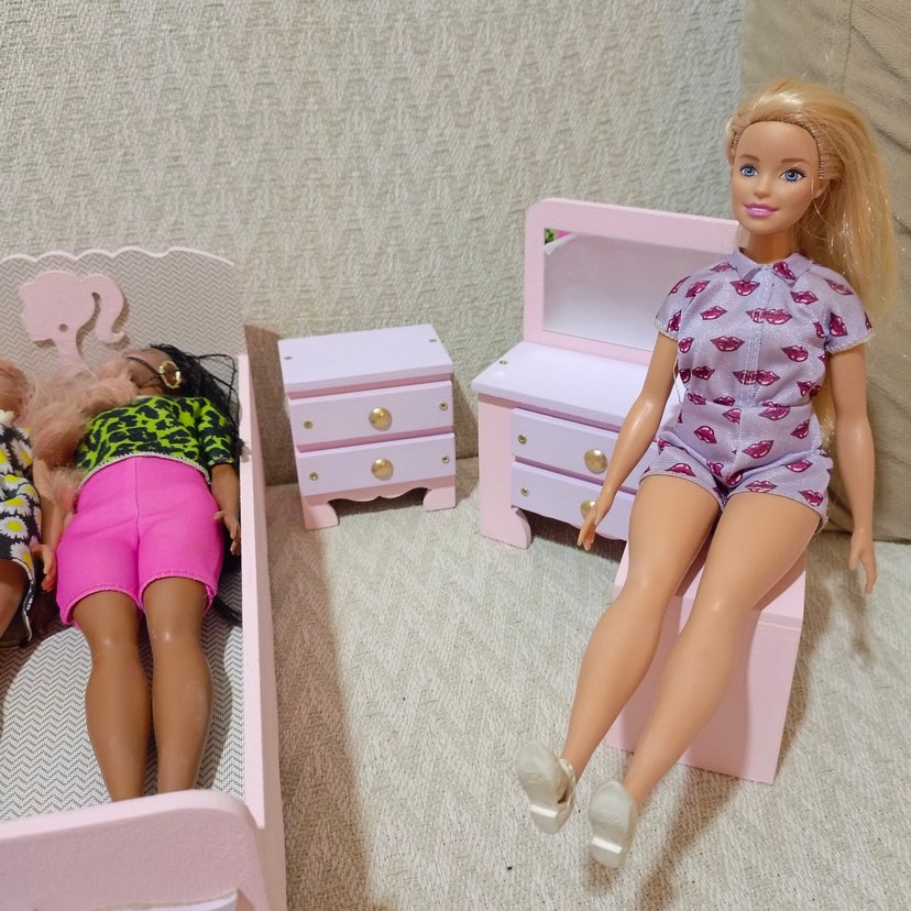 Yatak Seti barbie bebekler görseldir ürüne dahil değildir - Görsel 5