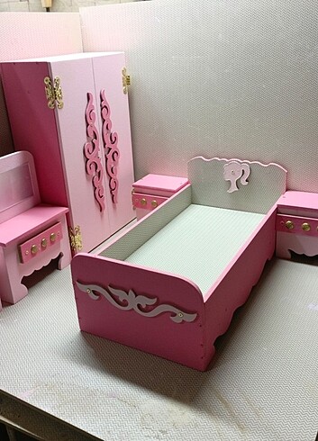  Beden Renk Barbie boy yatak seti