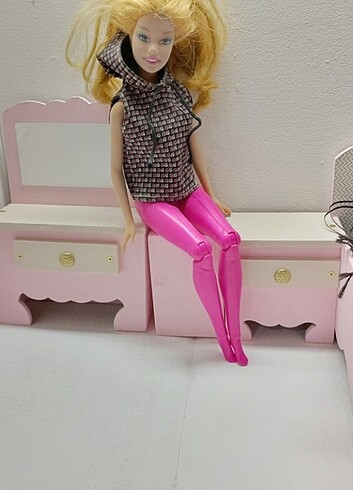 Beden Barbie boy yatak seti