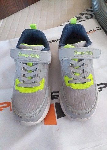 Gri Erkek Çocuk Spor Ayakkabı Velcro