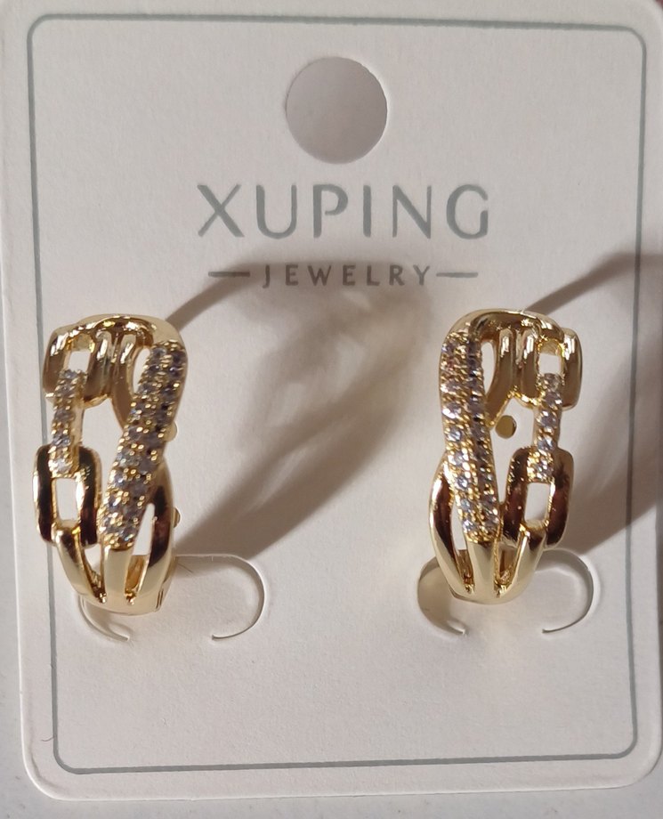 Altın Renk Mini Payetli Kadın Çelik Küpeler Tane 370TL - Görsel 3