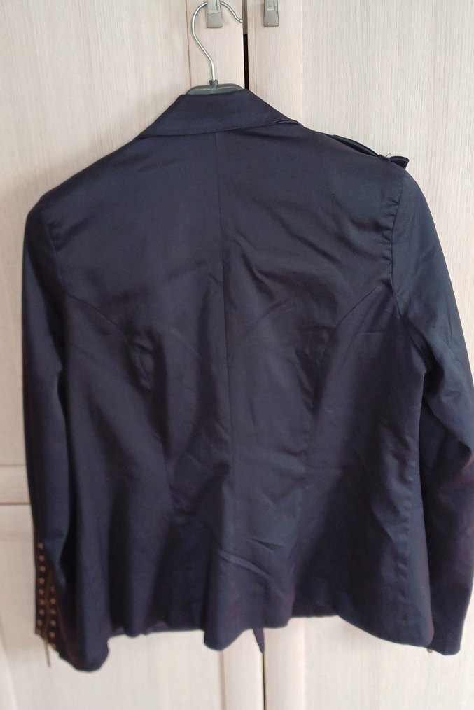 Düğme Süslü Lajivert Deri Görünümlü Kadın Ceket - Görsel 4