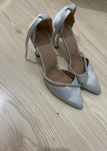 Saten Stiletto Topuklu Kadın Abiye Ayakkabı
