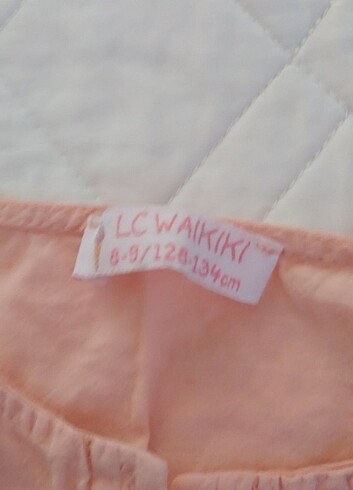 LC Waikiki Güzel bir tulum kızım severek giydi biz5 6 yaşlarımizda giydik
