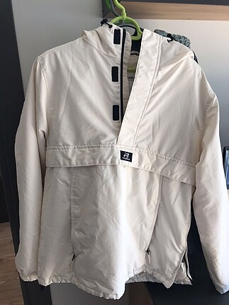 pull and bear kanguru mont