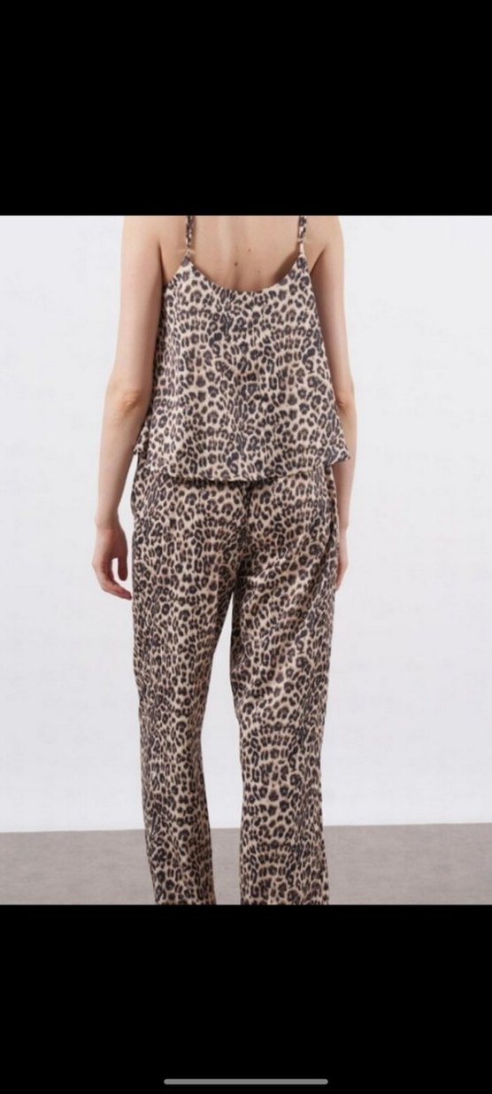 Leopar Desenli Askılı takım - Görsel 2