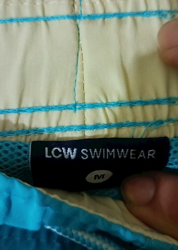 LCW Deniz Şortu - Görsel 3