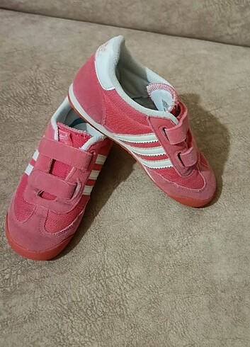 Pembe Adidas Spor Ayakkabı