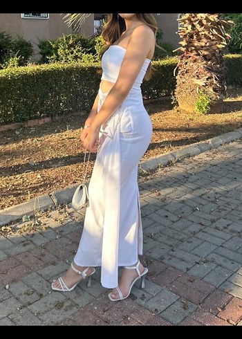 Eyyo Beyaz Straplez Uzun Drapeli Kadın Elbise - Görsel 4