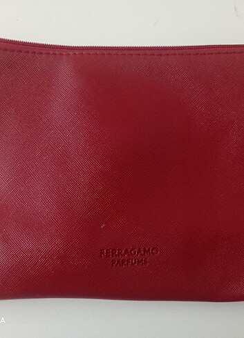 Salvatore Ferragamo Malkyaj cantasi
