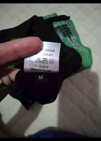 Yeşil Baskılı Kısa Spor Sütyeni - Görsel 4