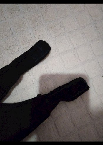 Yeşil Baskılı Kısa Spor Sütyeni - Görsel 3