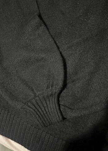 Kadın Siyah Yün Boğazlı Kazak - Görsel 2