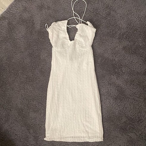 bershka elbise