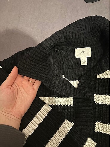 xs Beden H&M Siyah-Krem Çizgili Kazak