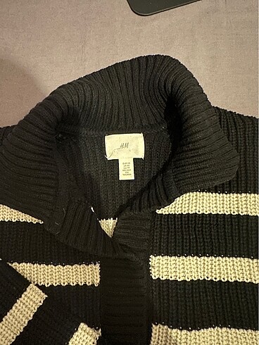 xs Beden siyah Renk H&M Siyah-Krem Çizgili Kazak