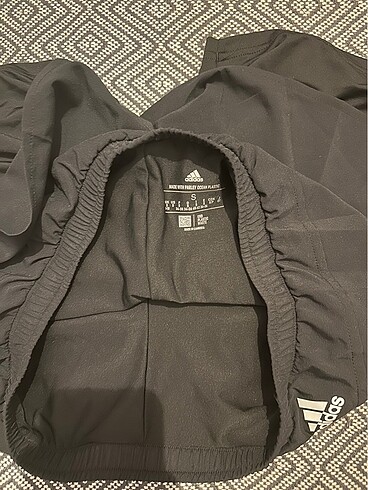 s Beden siyah Renk Adidas Taytlı Şort
