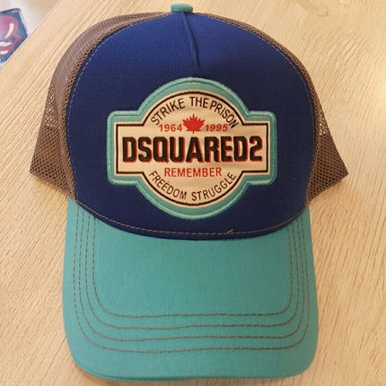 dsquared2 sapka