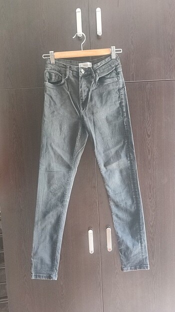 Mango marka jean