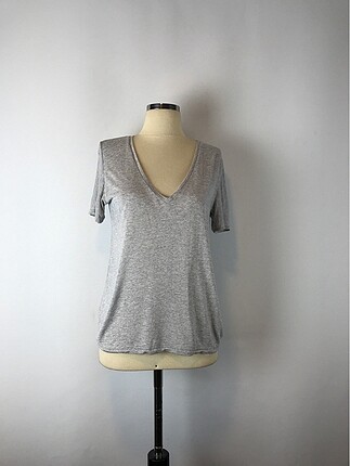 V yaka t-shirt