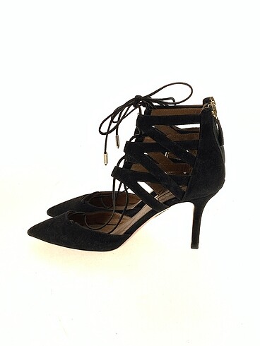 Aquazzura Klasik Ayakkabı %70 İndirimli.