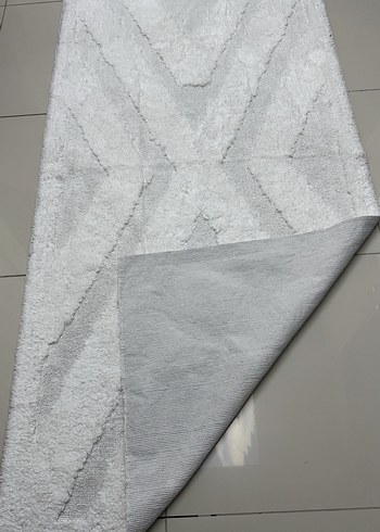 Beyaz Halı 100x200cm - Görsel 2