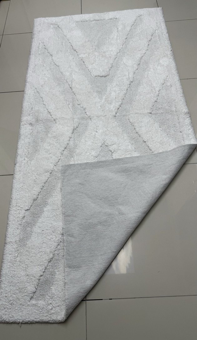 Beyaz Halı 100x200cm - Görsel 2