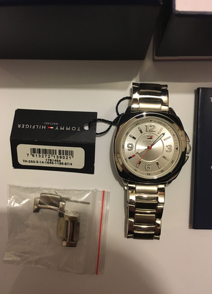 diğer Beden Tommy hilfiger saat